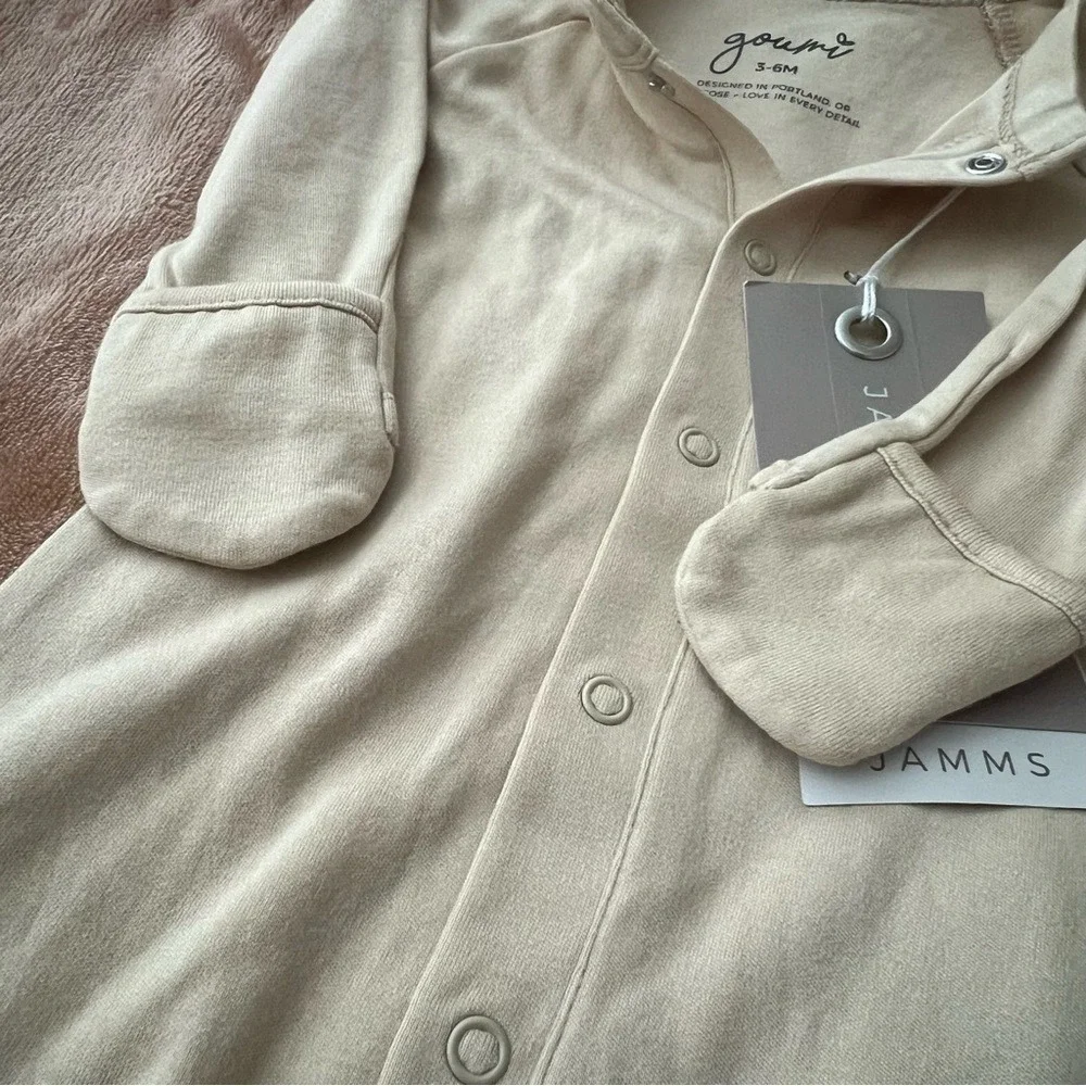 Goumi Jamms Baby Gown 3-6M Tan Bamboo Organic Cotton Snap Front Sleeper NWT